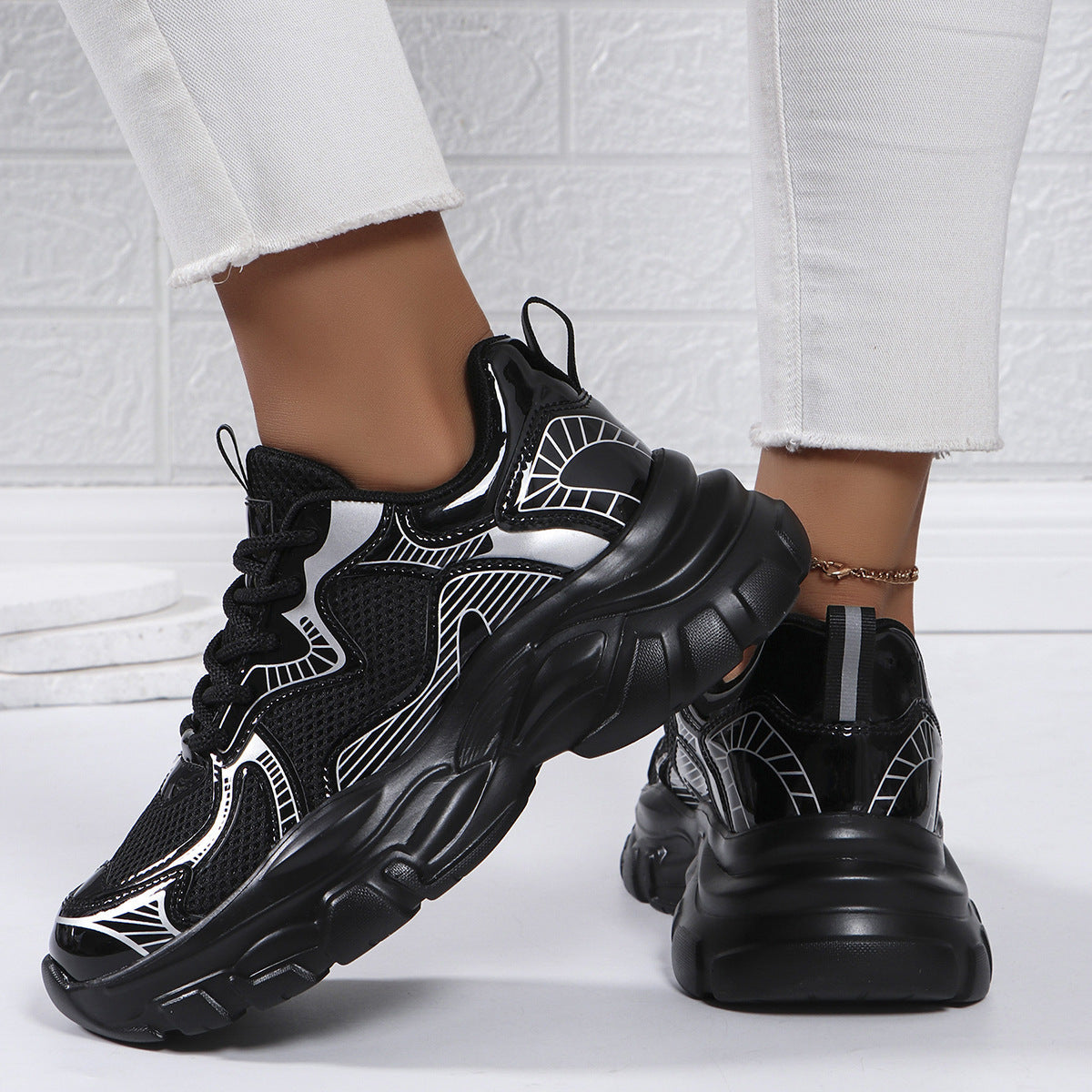 Damen Sportliche Sneakers mit atmungsaktivem Obermaterial und stoßdämpfender Sohle
