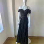 Damen Glamouröses Abendkleid mit funkelnden Applikationen R&B