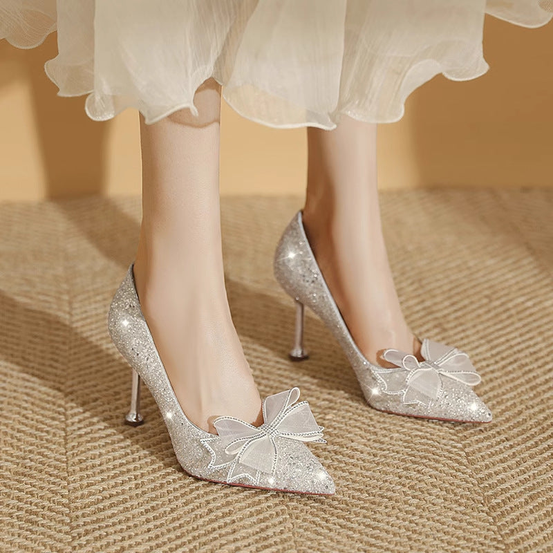 Damen Glamouröse Spitzen-Pumps mit glitzernden Akzenten und zierlichem Absatz R&B