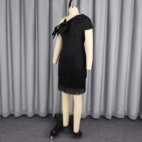 Damen glamouröses Abendkleid mit Rüschen und Fransen R&B