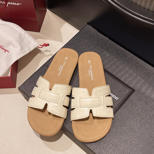 Damen Elegante Slide-Sandalen mit funkelndem Metallverschluss R&B