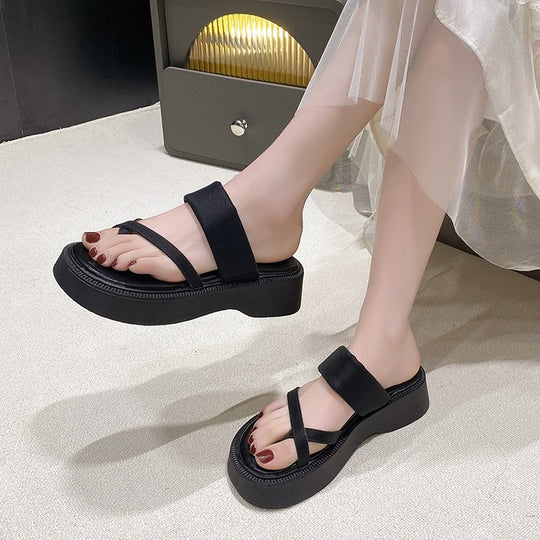Damen modische Plateau-Pantoletten mit breiten Riemen R&B