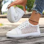 Damen Sneakers mit floraler Spitze und leichter Sohle R&B