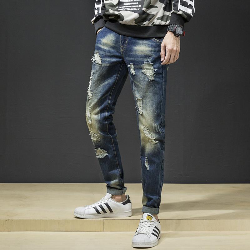 Herren lässige Jeans mit modischen Destroyed-Elementen R&B