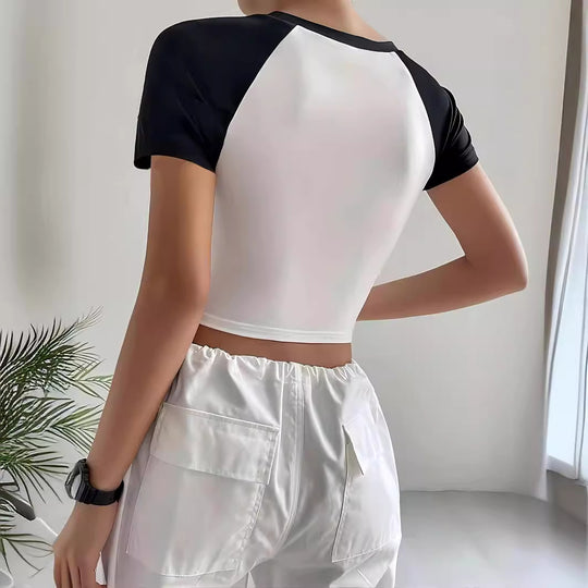 Damen Cropped T-Shirt mit auffälligem Druckdesign R&B