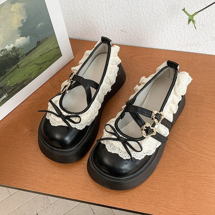 Damen Rüschen Sneakers mit dekorativen Schnallen und robustem Profil
