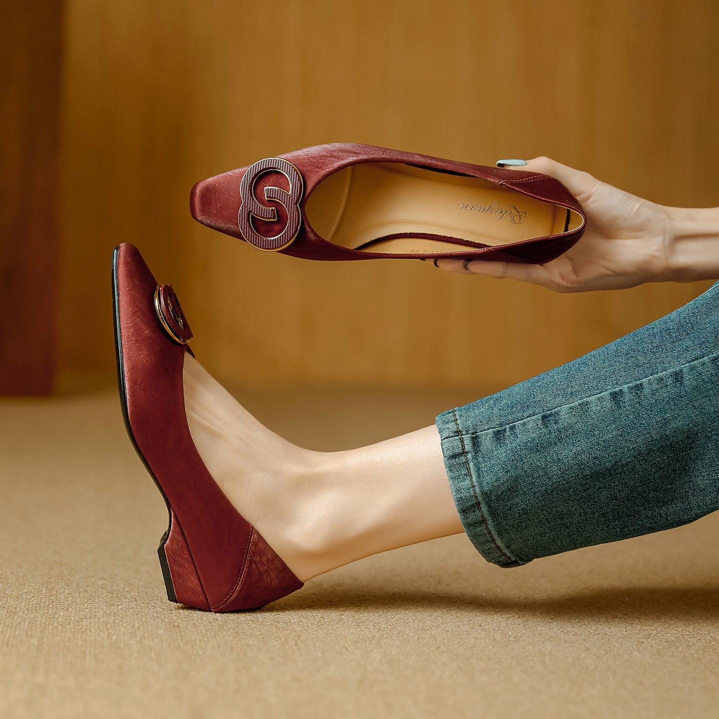 Damen Elegante Ballerinas mit luxuriösem Schmuckdetail