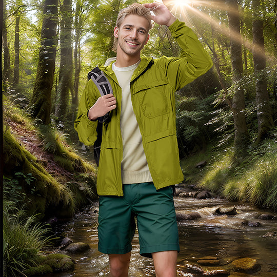Herren leichte Outdoor-Jacke mit praktischen Taschen und verstellbarem Kapuzenkragen R&B