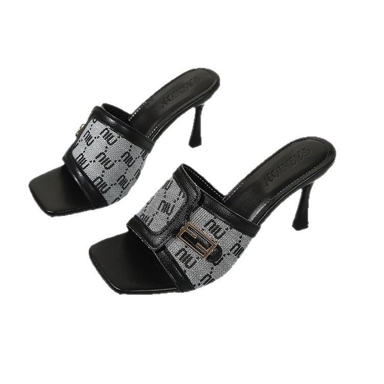 Damen elegante Slingback-Sandalen mit modischem Logo-Druck und schickem Absatz R&B