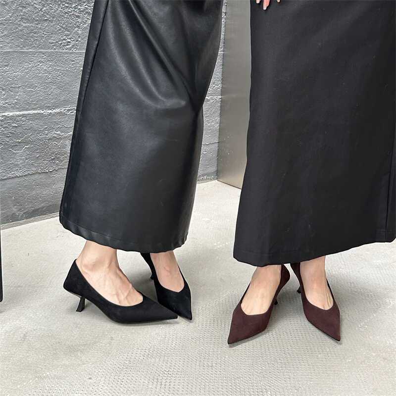 Damen elegante spitze Pumps aus weichem Veloursleder R&B