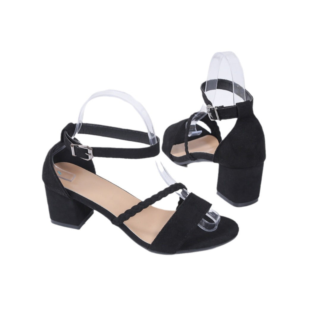 Damen Blockabsatz Sandalen mit transparenten Riemen und geflochtenem Detail R&B