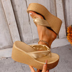 Damen elegante Keil-Sandalen mit glänzenden Details R&B