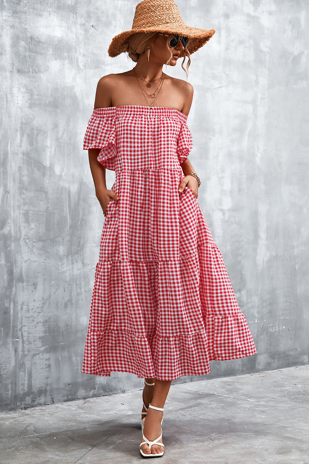 Damen Fließendes Maxikleid mit off-shoulder Design und Rüschensaum R&B
