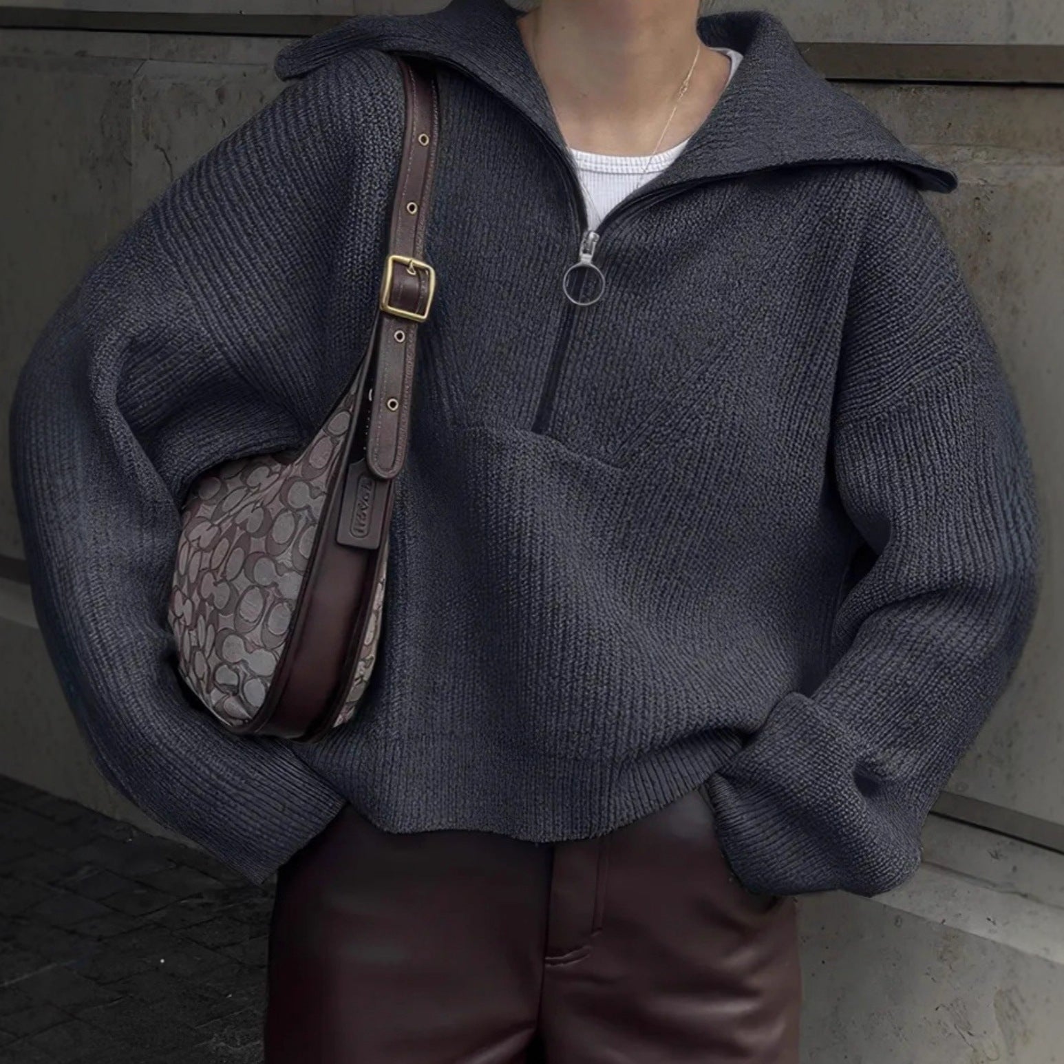 Damen Strickpullover mit Reißverschluss und lässigem Schnitt R&B