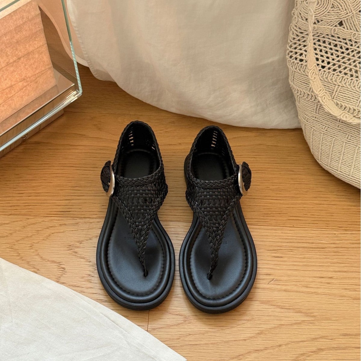 Damen elegante Zehentrenner-Sandalen mit modischem Riemendesign und rutschfester Sohle