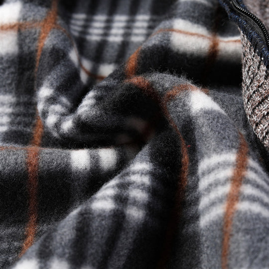 Herren modische Strickjacke mit hochgeschlossenem Kragen und praktischen Taschen R&B