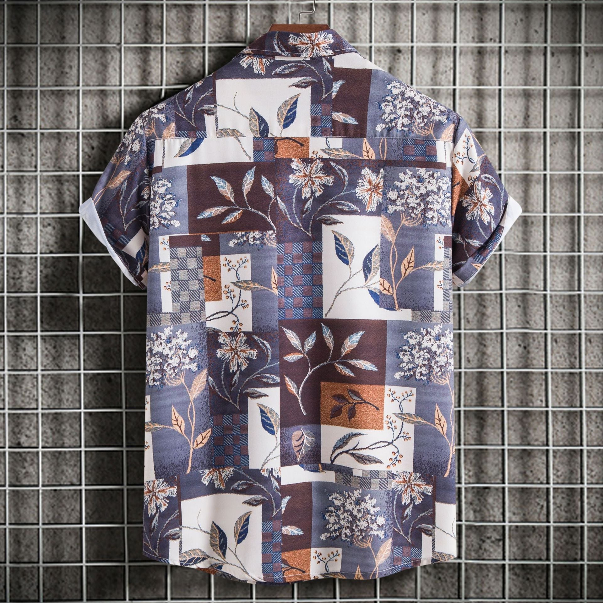 Herren Kurzarmhemd mit floralem Patchwork-Design