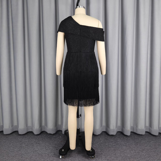 Damen glamouröses Abendkleid mit Rüschen und Fransen R&B