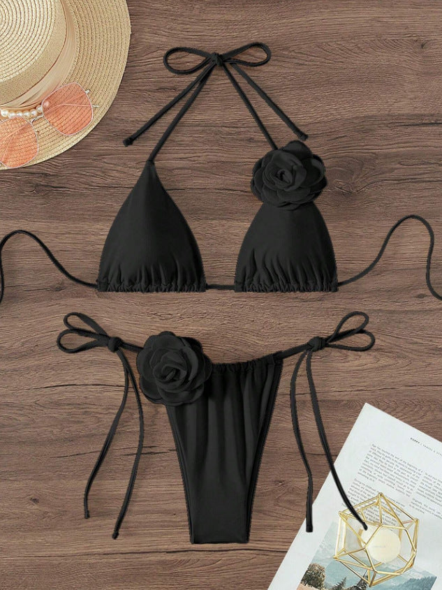 Damen Triangel-Bikini mit verspielten Blütenapplikationen und verstellbaren Bindebändern R&B