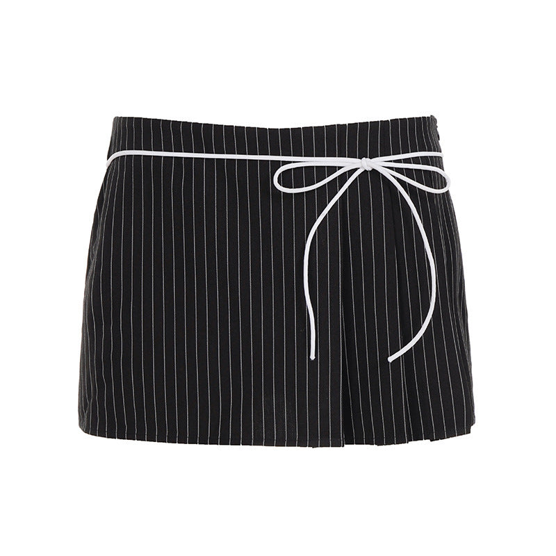 Damen Shorts mit schickem Streifenmuster und elastischem Bund R&B