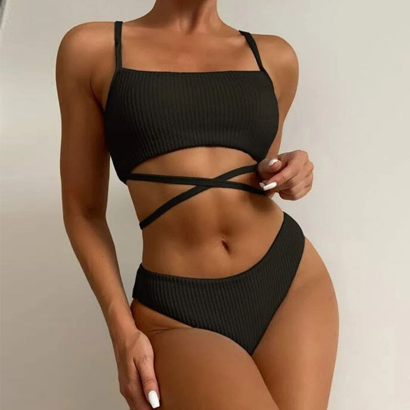 Damen Hochgeschnittener Ripp-Bikini mit Kreuzdetails R&B