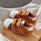 Damen Sneaker mit doppelt verstellbarem Klettverschluss und weichem Innenfutter