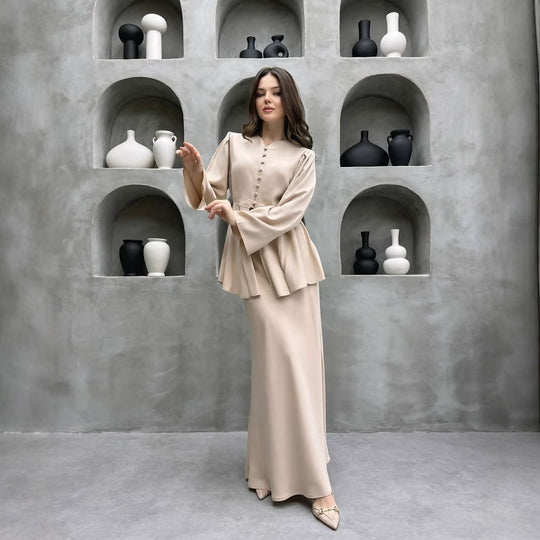 Damen Elegantes Kleid mit Rüschendetails und Knopfleiste R&B