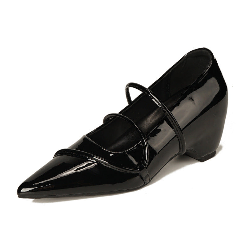 Damen Elegante und bequeme Pumps mit Riemchen R&B