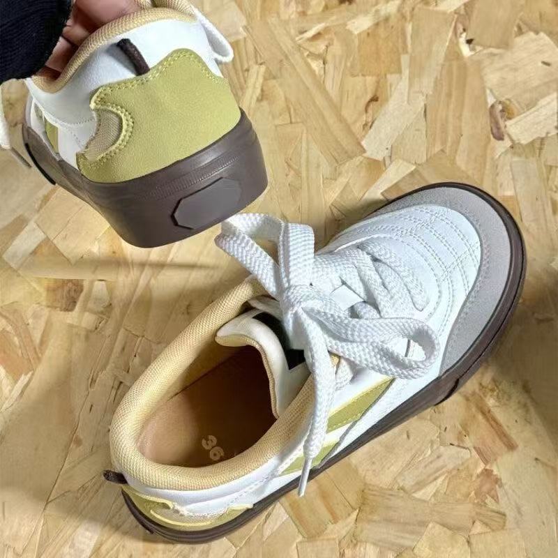 Damen Sportliche Sneakers mit hochkomfortabler Dämpfung und modischem Design R&B