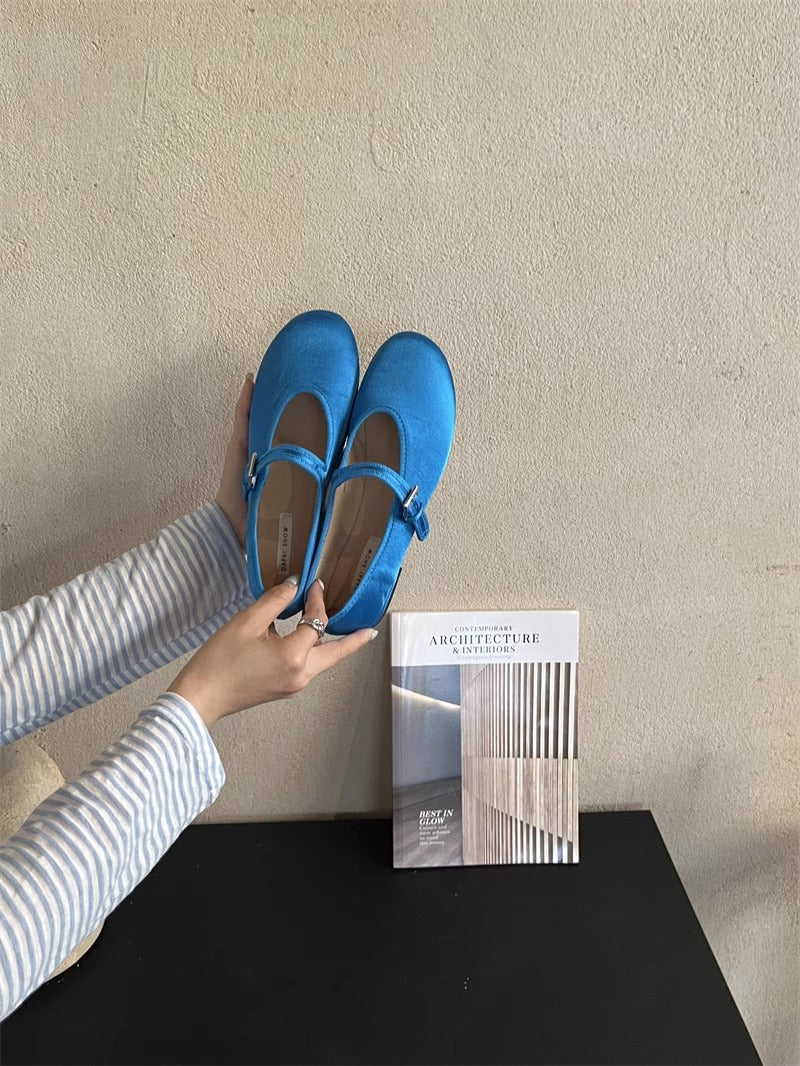 Damen modische Mary Janes mit verstellbarem Riemen und glänzender Oberfläche R&B