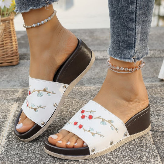 Damen modische Sandalen mit floralem Kunstlederdesign und rutschfester Sohle R&B