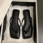 Damen Zehentrenner mit modernem Design und flacher Sohle R&B