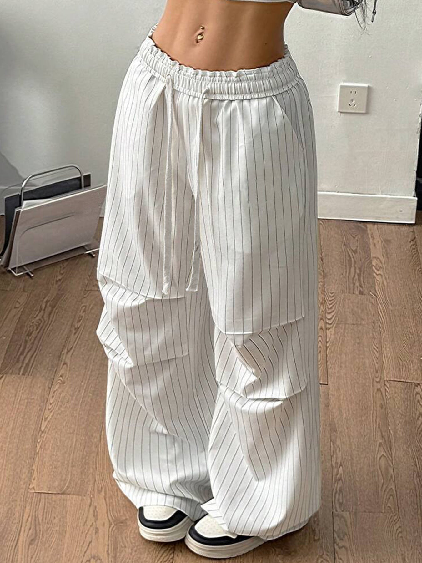 Damen Relaxed Fit Sporthose mit seitlichen Taschen R&B
