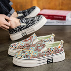 Damen Modische Slip-On Sneakers mit einzigartigem gewR&Btem Design R&B