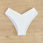 Damen Bikini-Höschen mit modischem V-Ausschnitt und raffiniertem Streifenmuster