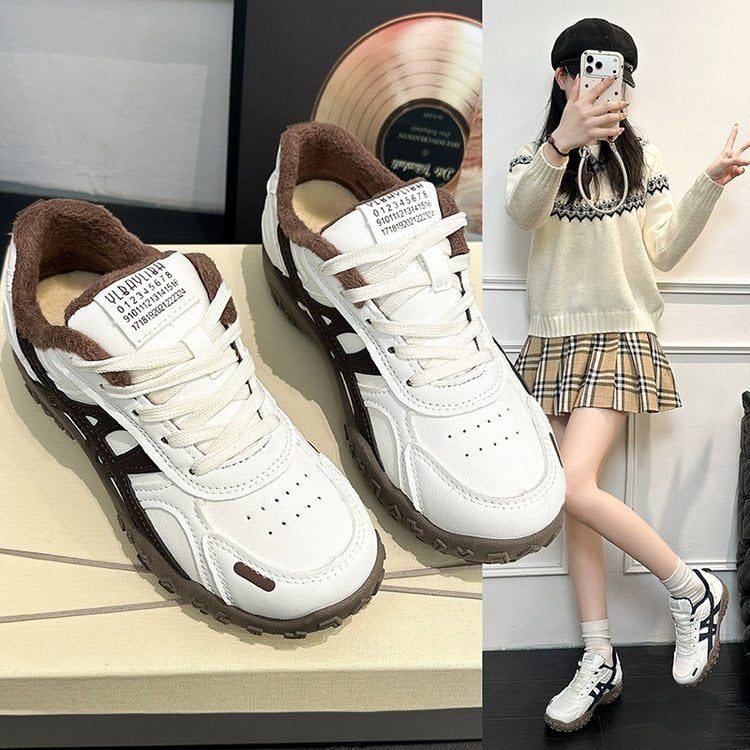 Damen Sportliche Sneaker mit rutschfester Gummisohle und atmungsaktiver Mesh-Oberfläche R&B