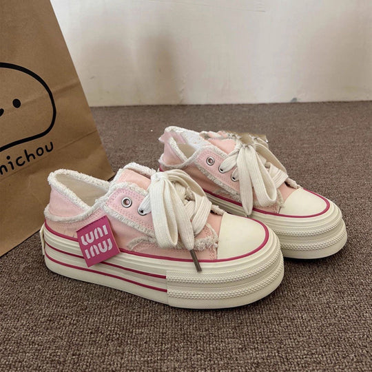 Damen Sneaker mit flauschiger Oberflächenstruktur und trendiger Blocksohle R&B