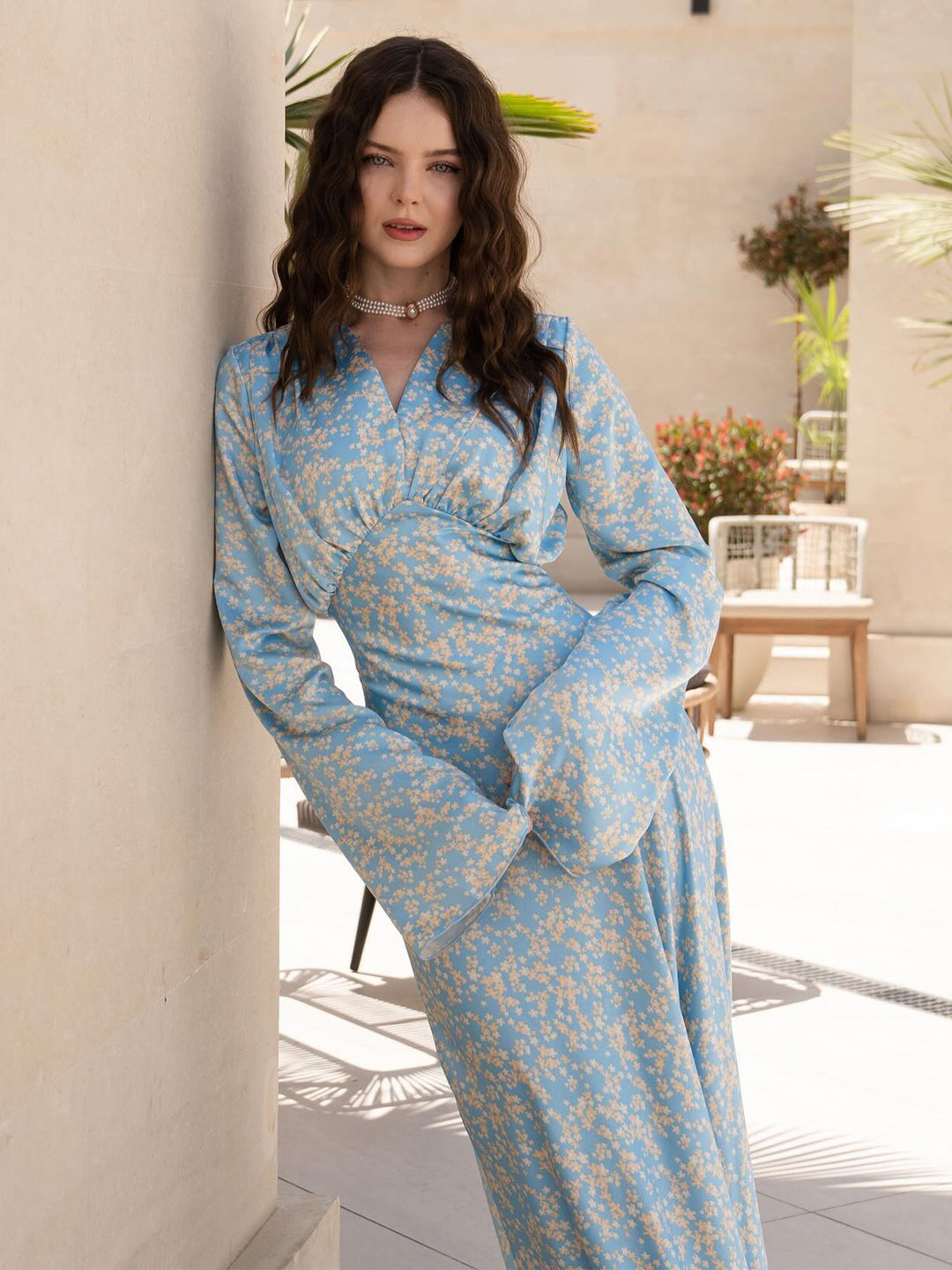 Damen Langärmeliges Maxikleid mit floralen Mustern und femininer Silhouette R&B