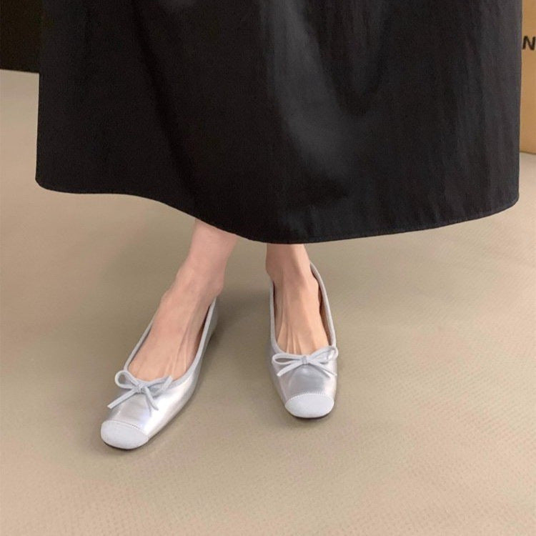 Damen Ballerinas mit eleganten Schleifen und glanzvoller Oberfläche EB