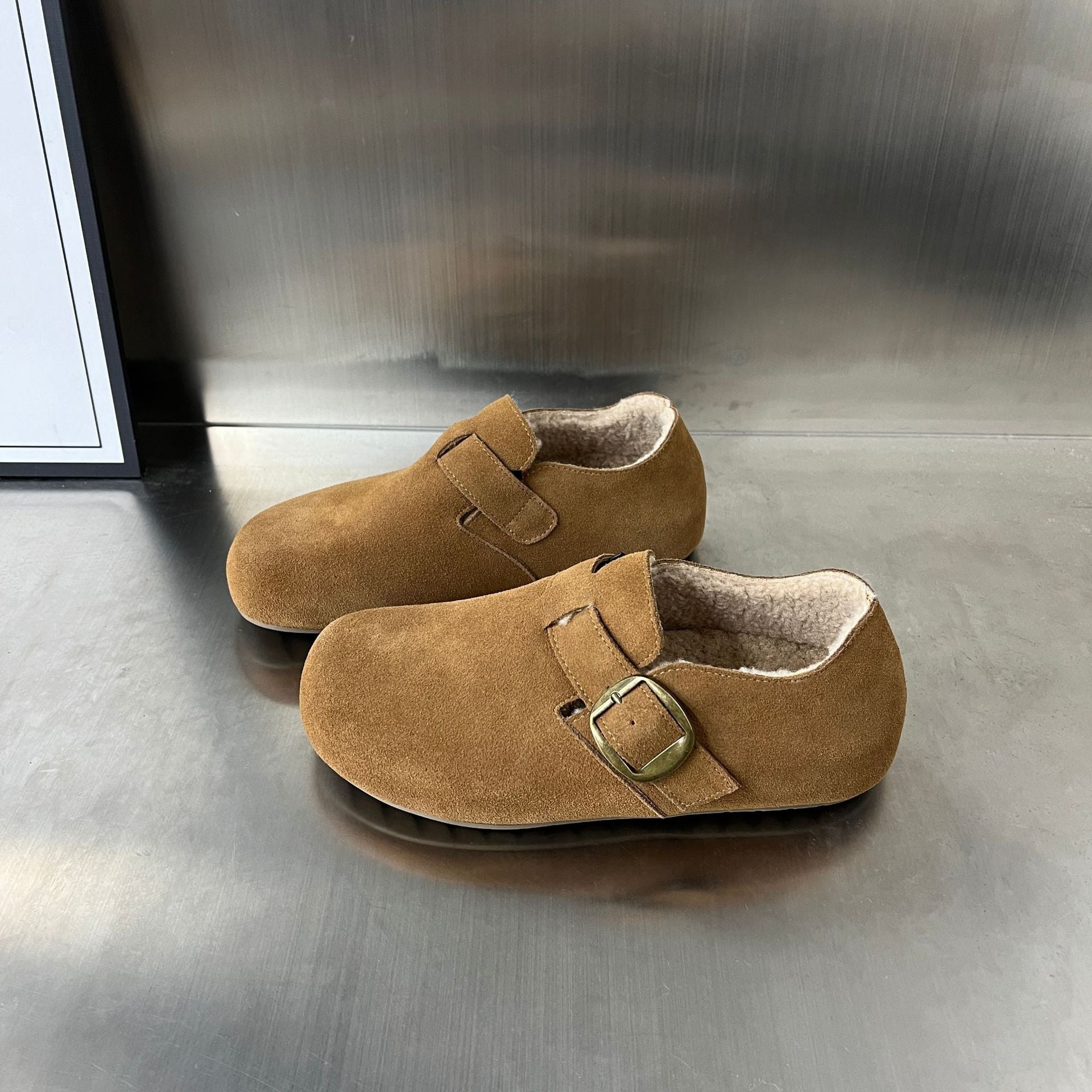 Damen Komfortable Clogs mit weichem Innenfutter und innovativem Schnallenverschluss R&B