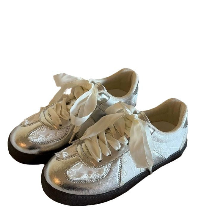 Damen Elegante Sneakers mit luxuriösem Satin-Obermaterial und verspielten Schleifen R&B