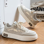Damen Sneakers mit trendigem Camouflage-Muster von