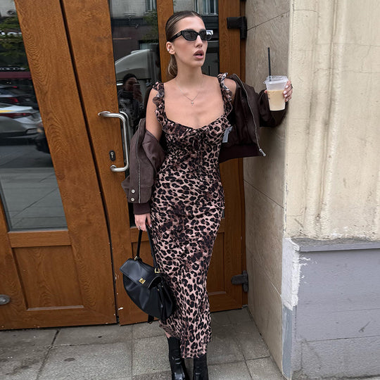 Damen Maxi-Kleid mit verführerischem Leopardenmuster und Rüschendetails R&B