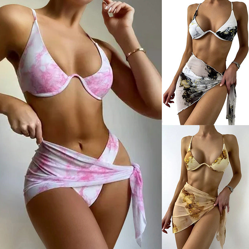 Damen Triangel-Bikini-Set mit elegantem Wickelrock und stützenden Trägern R&B