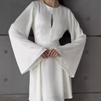 Damen Elegantes Wickelkleid mit weit ausgestellten Ärmeln und tiefem Ausschnitt R&B