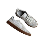 Damen Sneakers mit premium Wildleder-Obermaterial und komfortabler Laufsohle
