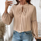 Damen Bluse mit feinen Falten und Spitze R&B