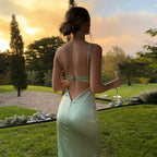 Damen Figurschmeichelndes Maxikleid mit seitlichem Schlitz und Spaghettiträgern R&B