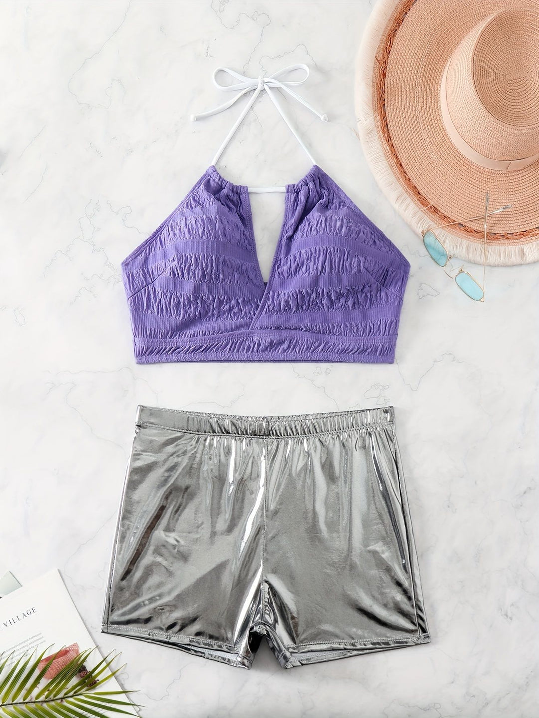Damen Bikini-Set mit floralem Oberteil und hochglänzenden Shorts R&B