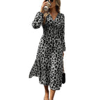 Damen Midi-Kleid mit Wickeloptik und Tiermotiv R&B